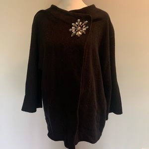 JM Collection sweater with snap close